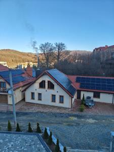 Polyana Kvasova - Park House Apart