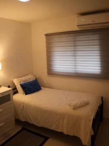 Cozy apartment just 15 min from AILA