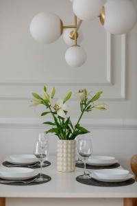 Klimatyzowany Stylowy Apartament Blisko Plaży Taras & Parking by Noclegi Renters