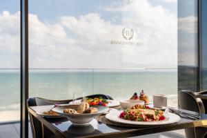 The Promenade Luxury Wellness Hotel