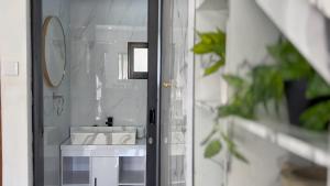 Villa Lisa - 3BR with pool Near Bali Mall Galleria