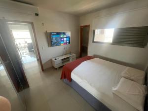 Ap 2 quartos em frente ao Campim Dourado Shopping