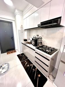 One bedroom in Westlands with Gym