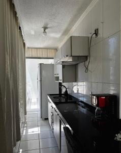 Apto 2 quartos, AR, TV smart, WIFI, garagem, fácil acesso a PRAIA ITAPEMA