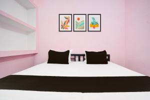 SPOT ON THE HOTEL PARADISE