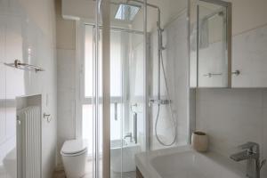 GuestHost - Cozy Apt near Basilica SantAntonio