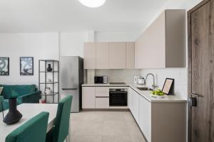 Chloe Residence by Nomads