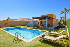 Villa Humaik by Villa Plus