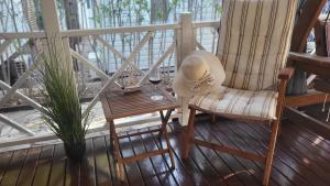 #437 Status Relax Like a Boss