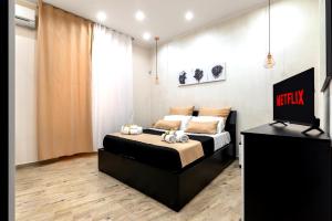 [The historical center of Palermo] La Dolce Vita