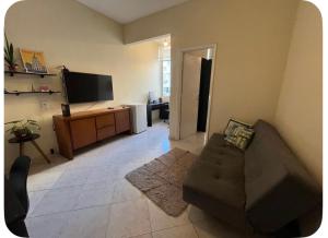 apt próximo ao metrô e acesso ao corcovado