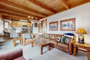 Tennis Townhome 1312