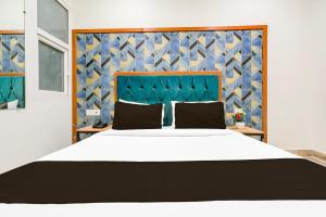 Super Townhouse Hotel Silver Saffron