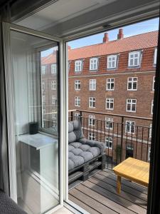 Charming city apartment with balcony