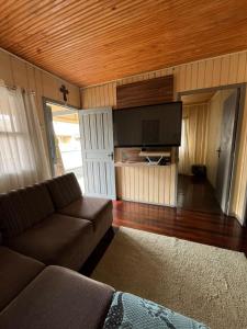 Sol & Sal Corner near the sea and Beto Carreiro