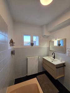 Maison centrale Hautvillers Berceau du Champagne