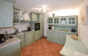 Villa Sophia by Nicola Real Estate