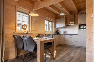 Hello Zeeland - Zeeduinsepoort 14a