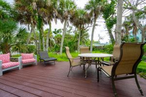 Manasota Beach House