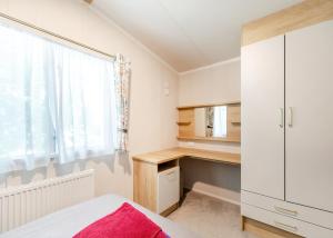 Andrewshayes Holiday Park