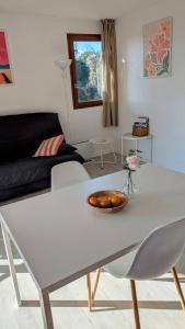 Ste-Maxime - Appartement au cœur de la pinède avec grande terrasse et parking gratuit à 500m de la mer