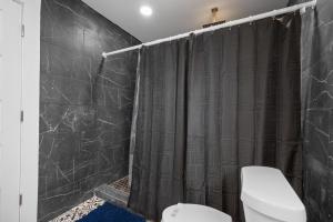 Modern Studio Retreat with Workspace in Houston