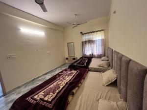 Maharaja hotel and dhaba