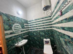 Maharaja hotel and dhaba