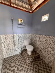 Modo homestay komodo village