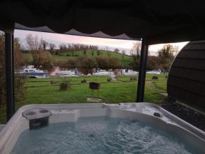 Glamping Pod Thady Killynick County Fermanagh