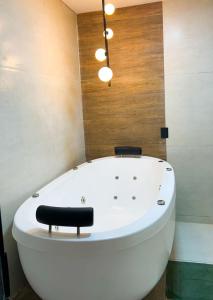 ECOLETRAS LOFT CONTAINER SPA - SÃO THOMÉ DAS LETRAS Mg