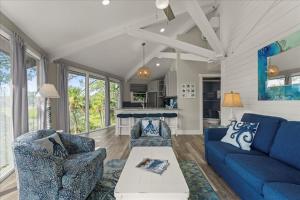 Immersive Treehouse Livin - Marshview Villa near HarbourTown
