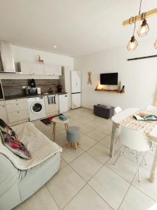 Appartement centre Ax-les-Thermes proche télécabines & parking