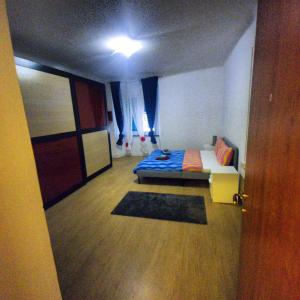 Dalla Laretta di fronteAcquario di Genova