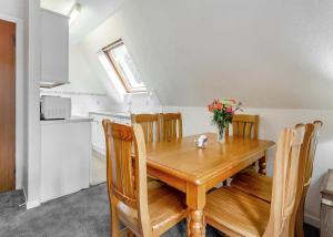 Delny Highland Lodges