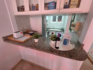 Ground floor apartment Casa Pico, Parque Santiago 1, heated pool, 100 m to sea and beach, wifi
