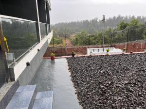 Casa Oceanus - Sea Facing Forest View Room - Ganpatipule