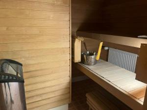 Spacious Apartment for 4 with Sauna