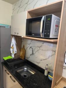 Apartamento 2 quartos, 5 pessoas, garagem, portaria e Wi-Fi