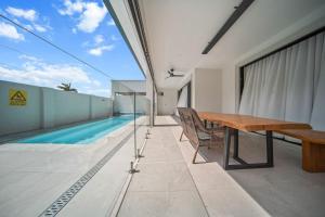 Comfortable 5BR Stay in Prime Sunnybank with Pool