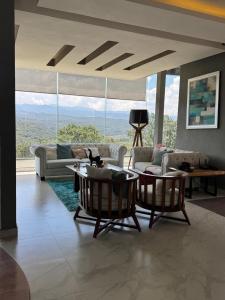 Hermosa casa en Jilotzingo con vista al bosque
