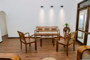 Matt-Jay Villa -Hikkaduwa, Baddegama