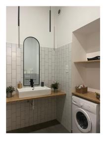 Palace district rooms