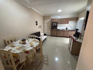 APARTAMENTO FLORIPA PRÓXIMO DO MAR no CENTRINHO INGLESES