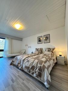 Wunderschöne Familienvilla mit Schlossblick