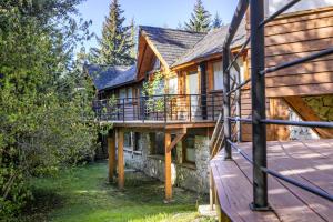 BOG Altos de Antilhue - Apart con vista al bosque
