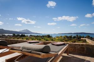 Villa VIEW with Private Pool, Sauna & Seaview