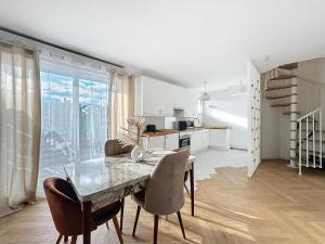 Apt 6p-Standing RER Paris 15 min