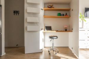 Modern Apartment with Fantastic Location