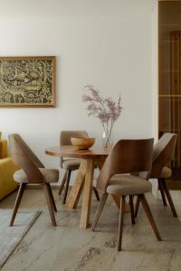 LALA & DAUGHTERS Apartment